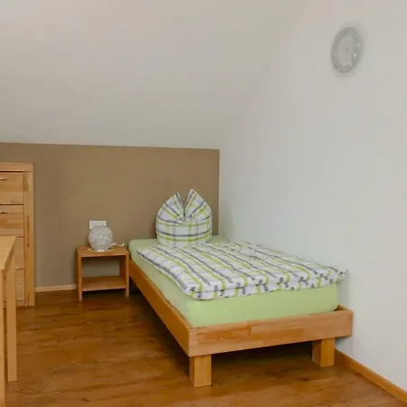 ゲストハウス Haag Zimmervermietung 3*